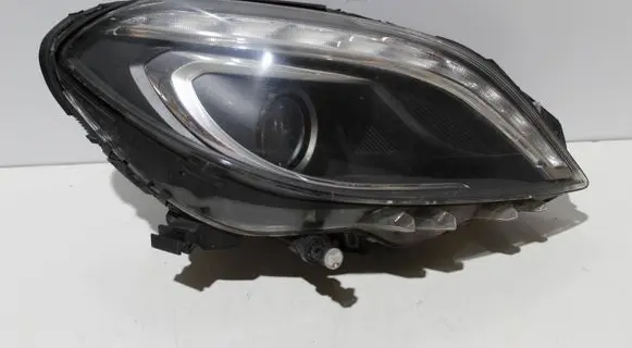 Mercedes-Benz B W246 W242 Headlight/headlamp A2468207261