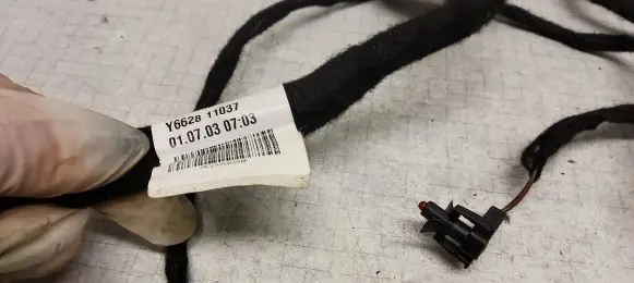 Audi A4 S4 B6 8E 8H Front door wiring loom 8E1971035DF Y662611037 15345338