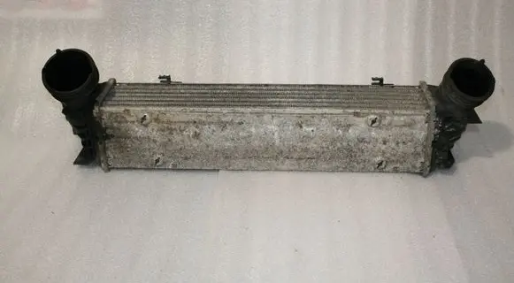 BMW 3 E90 E91 Intercooler radiator 7798788 779878802