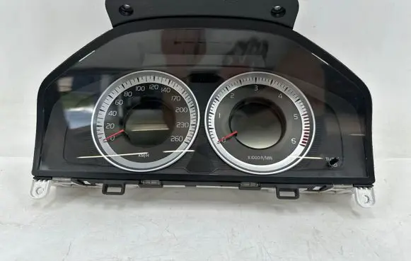 Volvo XC60 Speedometer (instrument cluster) 31327582AA