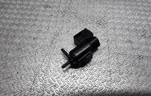 Mazda MPV Vacuum valve 