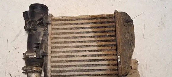 Audi A6 S6 C6 4F Intercooler radiator 4F0145805E