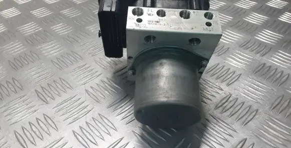 Volvo XC40 ABS Pump 31445741 0265258341