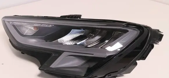 Audi A3 8Y Headlight/headlamp 8Y0941011 90193975
