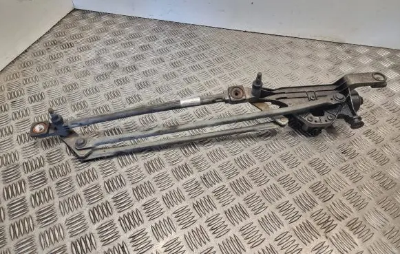 Front wiper linkage and motor