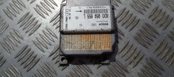 Audi A4 S4 B5 8D Airbag control unit/module 8d0959655l 0285001305