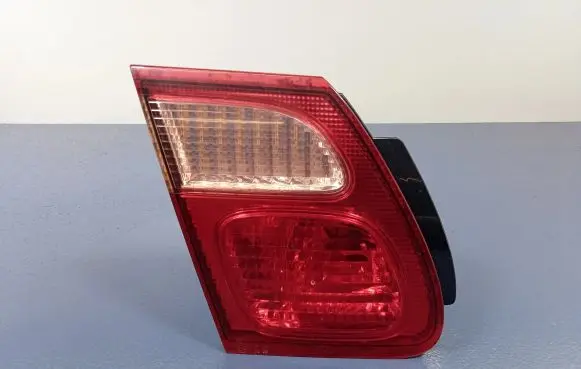Nissan Almera Tino Rear/tail lights 4880B