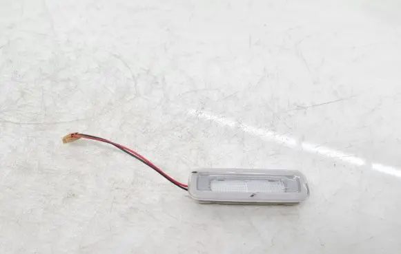 Porsche Taycan 9J1 Front seat light 4M0947105A