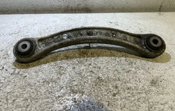 Volkswagen Touareg I Rear control arm