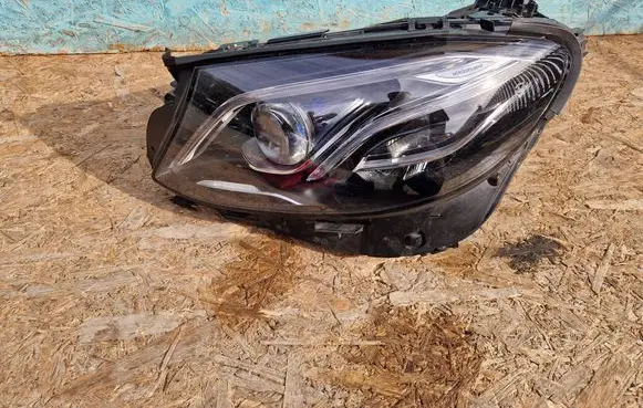 Mercedes-Benz E W213 Headlight/headlamp A2139069508 1EX2017