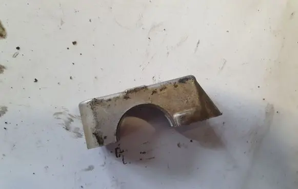 Nissan X-Trail T30 Camshaft holder NOCODE
