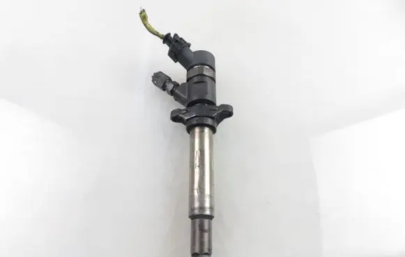 Ford Focus C-MAX Fuel injector 0986435090