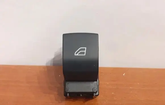 Volvo XC40 Electric window control switch 11143 31456060