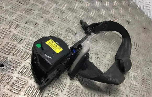 Chevrolet Captiva Front seatbelt