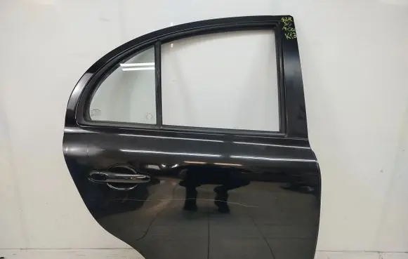 Nissan Micra Rear door 42R50