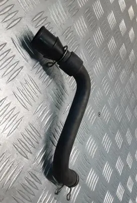 Toyota Prius+ (ZVW40) Engine coolant pipe/hose