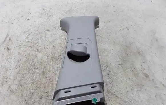 Hyundai Ioniq (B) pillar trim (top) 85840G2100