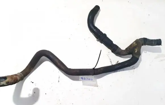Ford Mondeo Mk III Engine coolant pipe/hose