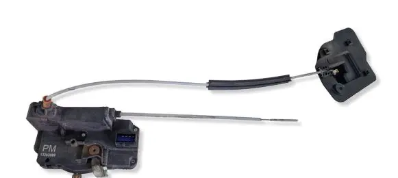 Opel Meriva A Front door lock 13203899