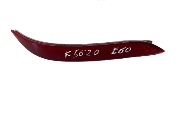 Rear tail light reflector