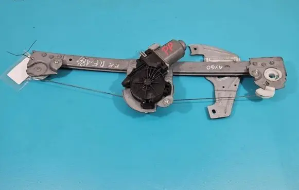 Peugeot 107 Front door window regulator with motor IMPRK1386602