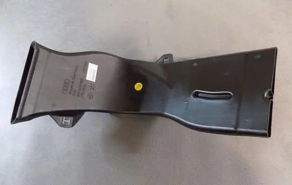 Audi A7 S7 4K8 Cabin air duct channel 4K0819829