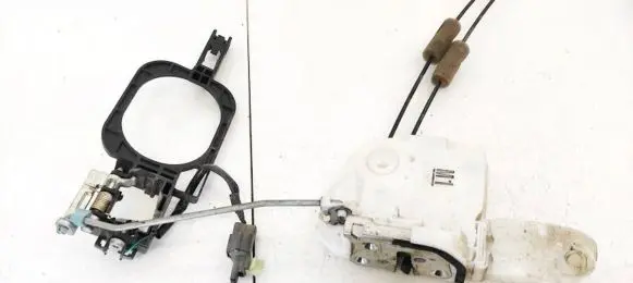 Mitsubishi ASX Front door lock