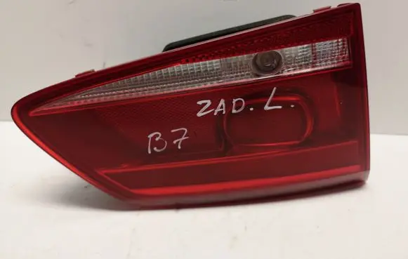 Volkswagen PASSAT B7 Tailgate rear/tail lights 3AF945093J