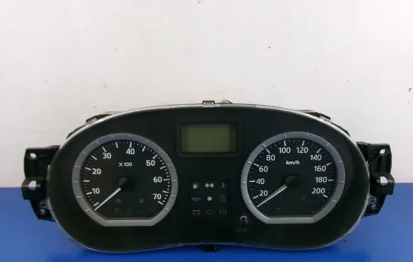 Dacia Logan I Speedometer (instrument cluster) P8200377739