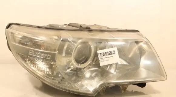 Skoda Superb B6 (3T) Headlight/headlamp 