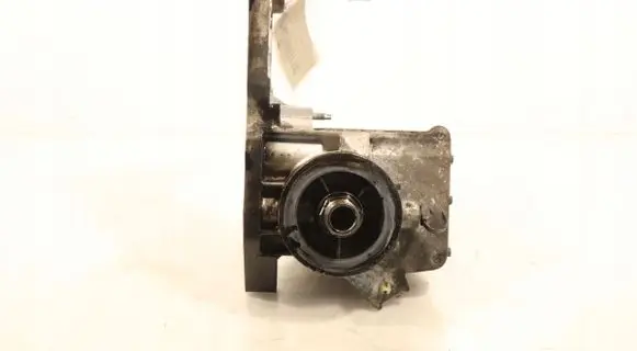 Ford S-MAX Oil filter mounting bracket HG906BS24BA