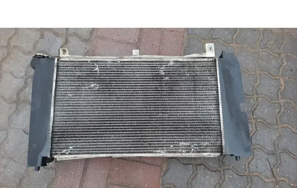 Toyota Avensis Verso Coolant radiator