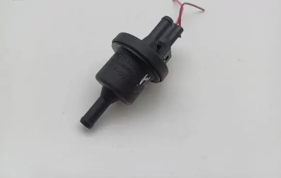 Hyundai Coupe Valve vacuum