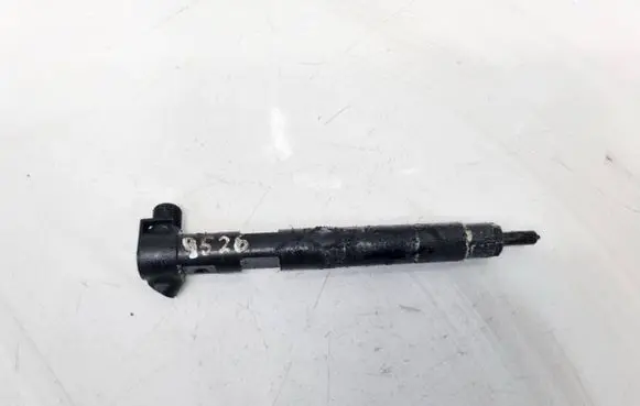 Mercedes-Benz C W204 Fuel injector A6510704987 28342997228354010
