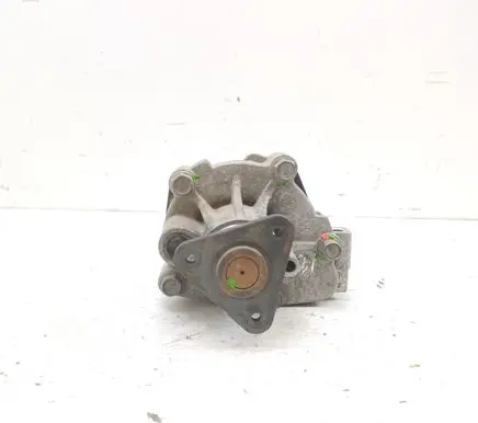 Mitsubishi Outlander Power steering pump
