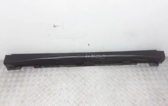 Lexus RX 330 - 350 - 400H Sill 75850