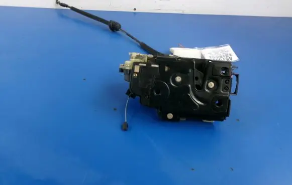 Seat Ibiza III (6L) Rear door lock 3B4839015AG