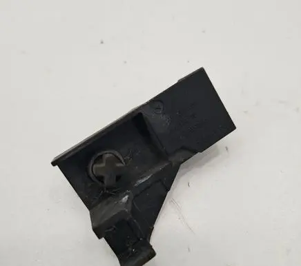 Radiator support slam panel bracket