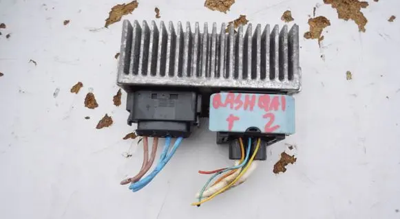 Renault Master III Glow plug pre-heat relay 8200558438