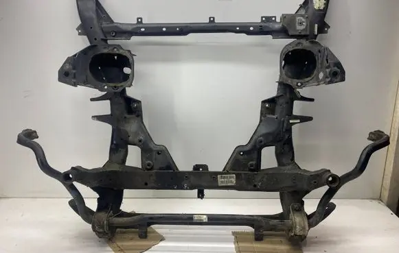 BMW X5 E70 Front subframe P677268105 T7281049