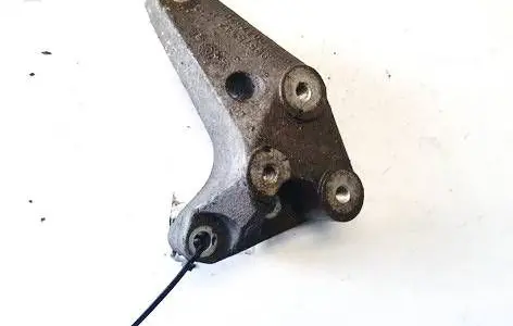 Opel Astra H Engine mounting bracket 90575142