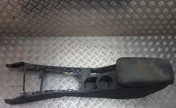 KIA Ceed Armrest