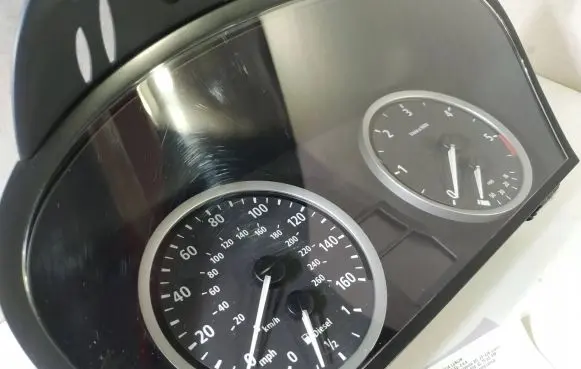 BMW 5 E60 E61 Speedometer (instrument cluster) 6947364