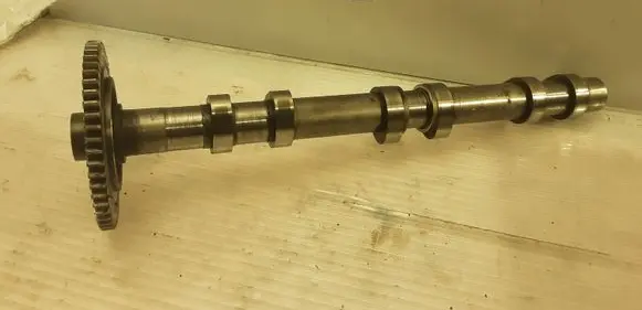 Mercedes-Benz E W211 Camshaft A64208