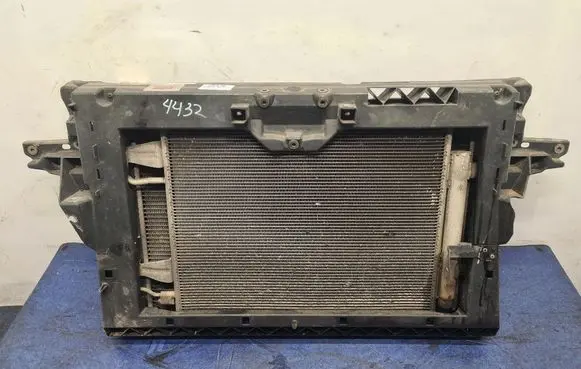 Mitsubishi Colt CZ3 Coolant radiator