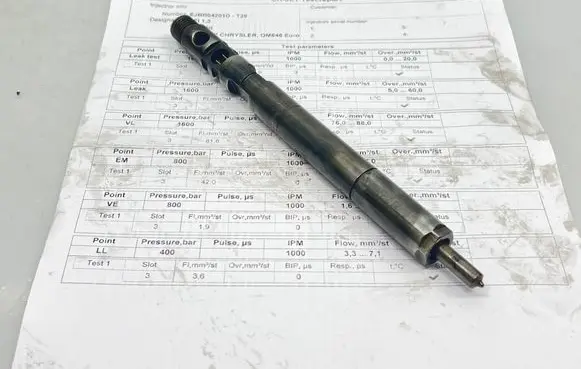 Mercedes-Benz C W204 Fuel injector A6460700987 EJBR04201D