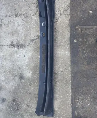 Hyundai Staria Wiper trim
