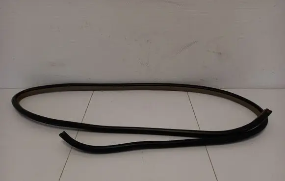 Toyota Yaris Rubber seal front coupe door 623110D091B1