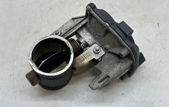 Renault Scenic IV - Grand scenic IV Throttle body valve 50885503