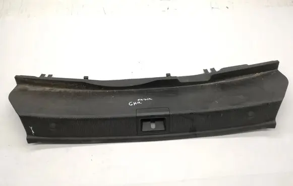 Mercedes-Benz C W204 Trunk/boot sill cover protection A2046900825